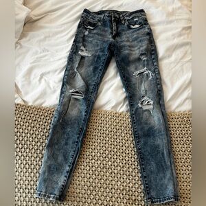 Men’s Ripped American Eagle Jean